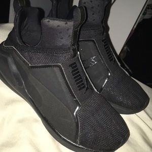 Kylie Jenner Black Pumas
